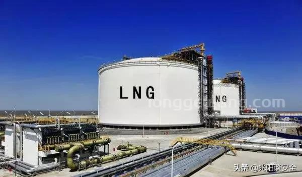 lng储存罐是什么意思（LNG天然气罐是什么材质危险吗）